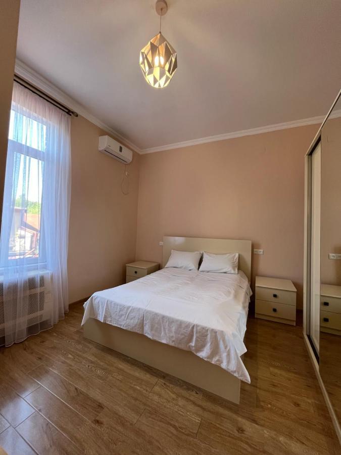 Guest House Mtani Near Colchis Fountain Kutaisi Exteriör bild